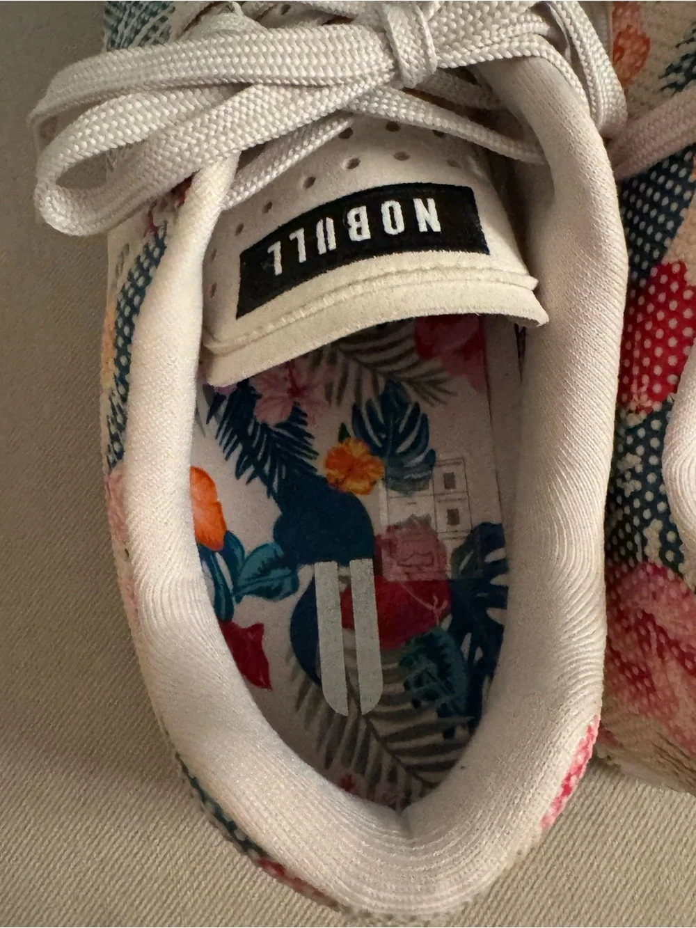 NOBULL training floral